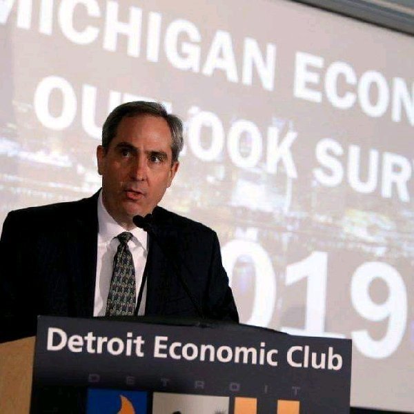 David Baker presenting the Michigan Economic Outlook survey at the Detroit Economic Club